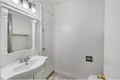 21816 Providencia Street, Woodland Hills, CA 91364 - Photo 15