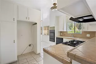 21816 Providencia St, Woodland Hills, CA 91364 - Photo 21