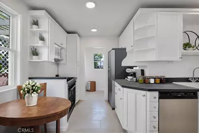 8207 White Oak Avenue, Reseda, CA 91335 - Photo 13