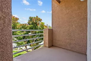 25511 Schubert Cir #142 B, Stevenson Ranch, CA 91381 - Photo 23