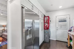 13329 Erwin, Van Nuys, CA 91401 - Photo 17
