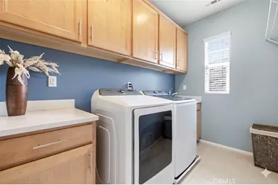28753 Iron Village Drive, Valencia, CA 91354 - Photo 31