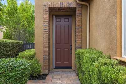 28753 Iron Village Drive, Valencia, CA 91354 - Photo 5