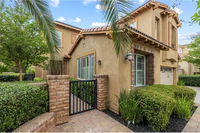 28753 Iron Village Drive, Valencia, CA 91354 - Photo 5