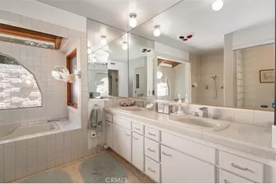 5238 Twin Oaks, Hidden Hills, CA 91302 - Photo 17