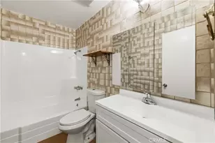 37642 Cluny, Palmdale, CA 93550 - Photo 17