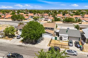 37642 Cluny, Palmdale, CA 93550 - Photo 31