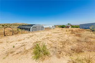 11126 E Ave W 8, Pearblossom, CA 93553 - Photo 31