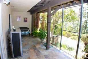 15656 Viewridge, Granada Hills, CA 91344 - Photo 17