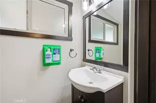 5237 Topanga Canyon, Woodland Hills, CA 91364 - Photo 21