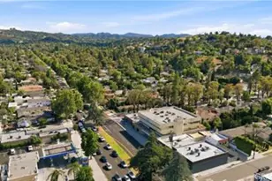 5237 Topanga Canyon, Woodland Hills, CA 91364 - Photo 9