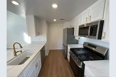 20000 Plum Canyon Road #225, Saugus, CA 91350 - Photo 3