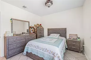 14305 Kittridge St, Van Nuys, CA 91405 - Photo 9