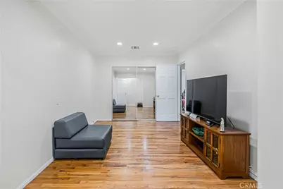 14305 Kittridge Street, Van Nuys, CA 91405 - Photo 15