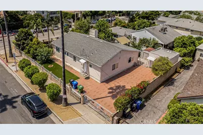 14305 Kittridge Street, Van Nuys, CA 91405 - Photo 33