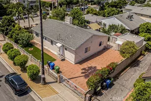 14305 Kittridge St, Van Nuys, CA 91405 - Photo 33
