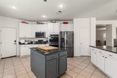 43354 Sunny Ln, Lancaster, CA 93536 - Photo 19