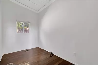5102 Medina Road, Woodland Hills, CA 91364 - Photo 21