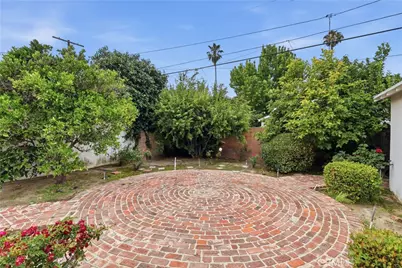 12615 Califa, Valley Village, CA 91607 - Photo 29