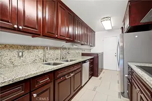 5330 Lindley, Encino, CA 91316 - Photo 9