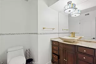 5330 Lindley, Encino, CA 91316 - Photo 15