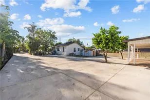10558 Laurel Canyon Blvd, Pacoima, CA 91331 - Photo 3