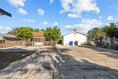 10558 Laurel Canyon Blvd, Pacoima, CA 91331 - Photo 1