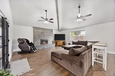 10906 Dee Dee Avenue, Bakersfield, CA 93312 - Photo 11