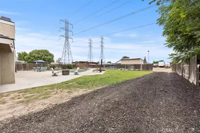 10906 Dee Dee Avenue, Bakersfield, CA 93312 - Photo 41