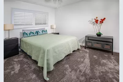 20944 Elkwood Street, Canoga Park, CA 91304 - Photo 7