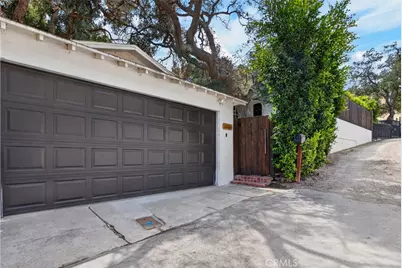 10260 Willow Spring Lane, Sunland, CA 91040 - Photo 23