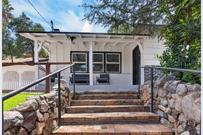 10260 Willow Spring Lane, Sunland, CA 91040 - Photo 3