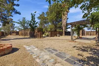 3160 E E Avenue R8, Palmdale, CA 93550 - Photo 21