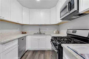 801 E Acacia Ave, Glendale, CA 91205 - Photo 13