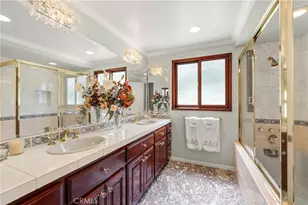 4011 Ellenita Ave, Tarzana, CA 91356 - Photo 23