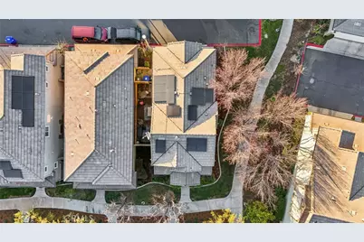 24045 Whitewater Drive, Valencia, CA 91354 - Photo 47