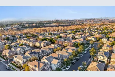 24045 Whitewater Drive, Valencia, CA 91354 - Photo 49