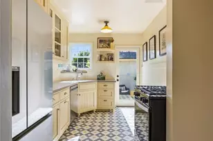16645 Haynes St, Lake Balboa, CA 91406 - Photo 5