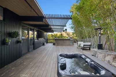 21090 Rios Street, Woodland Hills, CA 91364 - Photo 55