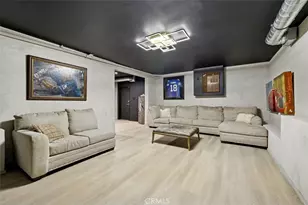 21090 Rios St, Woodland Hills, CA 91364 - Photo 53