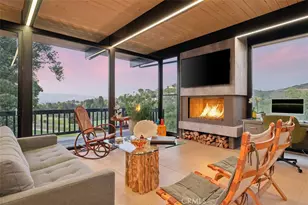 21090 Rios St, Woodland Hills, CA 91364 - Photo 3