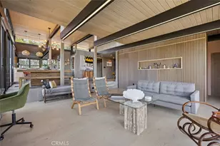 21090 Rios St, Woodland Hills, CA 91364 - Photo 13