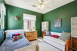 27436 Riverside, Valencia, CA 91354 - Photo 23