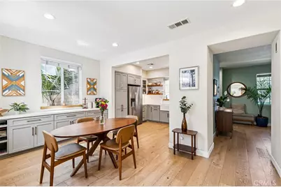 27436 Riverside, Valencia, CA 91354 - Photo 9