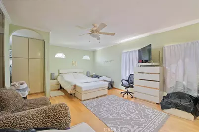 4618 Melbourne, Los Angeles, CA 90027 - Photo 11