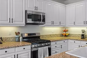 28356 Santa Rosa, Saugus, CA 91350 - Photo 7