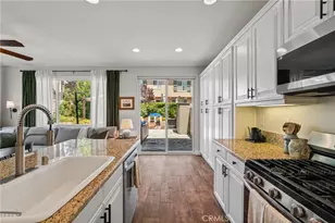 28356 Santa Rosa, Saugus, CA 91350 - Photo 9
