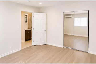 17144 Burton Street, Lake Balboa, CA 91406 - Photo 23