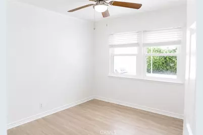 17144 Burton Street, Lake Balboa, CA 91406 - Photo 33