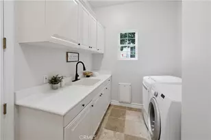 24705 Tiburon, Valencia, CA 91355 - Photo 45